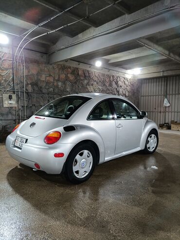 афто нива: Volkswagen Beetle: 2001 г., 2 л, Автомат, Бензин, Хэтчбэк
