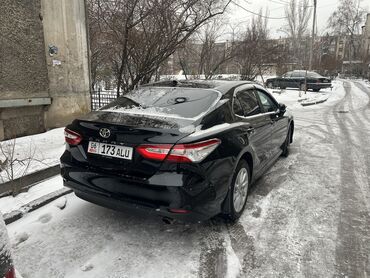 Toyota: Toyota Camry: 2021 г., 2.5 л, Автомат, Бензин, Седан