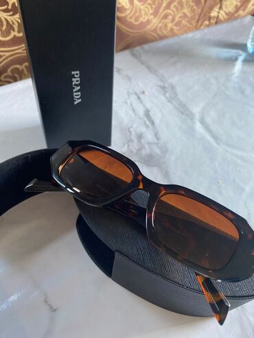 защитные очки: Очки леопард новый с каропка и флаконы солнце защитный цена 750
