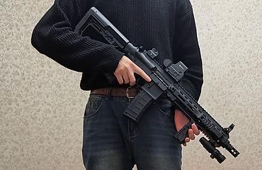 Продам орбизный автомат AR-15 с цевьем SLR. Есть два магазина, два