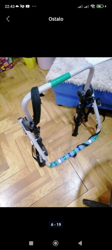 Dodaci za bicikl: Nosac za bicikla tri na gepek vratima(Hedzbek). Nosac je kao nov. ja — 4