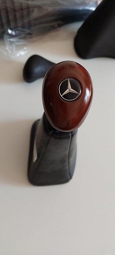 Delovi enterijera: MERCEDES 190 JABUCICA MENJACA DRVENA | rucica menjaca mercedes — 3