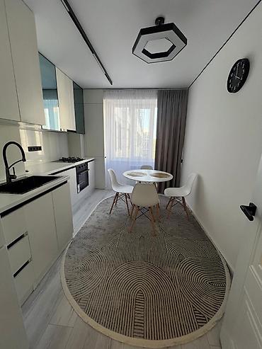 Продажа квартир: 3 комнаты, 45 м², Элитка, Евроремонт — 2