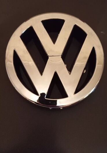 masin kraskalamaq: Volkswagenin loqosu təzədir işlənməyib