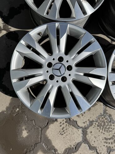 Диски: Литые Диски R 18 Mercedes-Benz, Комплект, отверстий - 5, Б/у — 3