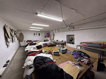 Продажа помещений свободного назначения: 💼 Продается коммерческое помещение 🚪 Отдельный вход 🧱 Цокольный этаж 🏠 — 3