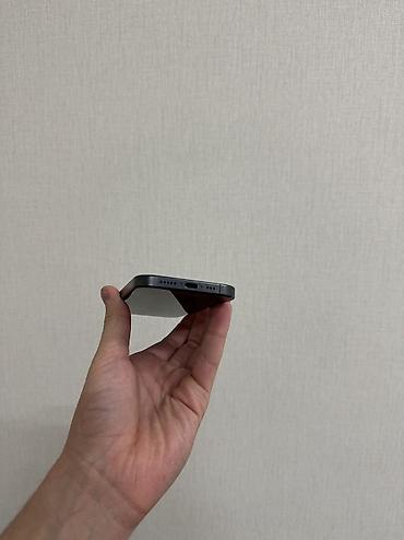 Apple iPhone: IPhone 15 Pro, Б/у, 128 ГБ, Черный, Защитное стекло, Чехол, 80 % — 4