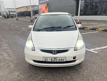 Honda: Honda Fit: 2005 г., 1.3 л, Вариатор, Бензин, Седан — 16