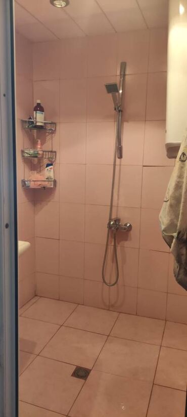 Köhnə tikili: Bakı, 3 otaqlı, Köhnə tikili, m. Həzi Aslanov, 70 kv. m -da lalafo.az — 8 Köhnə tikili: Bakı, 3 otaqlı, Köhnə tikili, m. Həzi Aslanov, 70 kv. m — 8