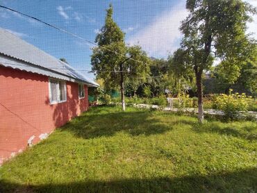 Bağ evlərinin kirayəsi: 220 kv. m, 8 otaq, Hovuzsuz, Artezian quyusu, Su, Telefon — 10