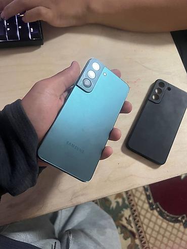 Мобильные телефоны и аксессуары: Samsung Galaxy S22, Б/у, 128 ГБ, цвет - Зеленый, 1 SIM — 2