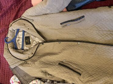 детская фирменная куртка: Пуховик