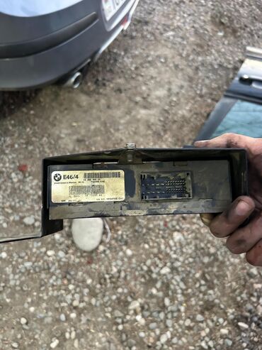 Avtomobil qapıları: Sol ön, BMW 325, 2001 il, Almaniya, Ödənişli çatdırılma — 15