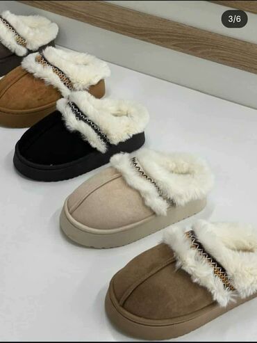 Ugg obuća: Ugg papuče, bоја - Bež, 41 — 4