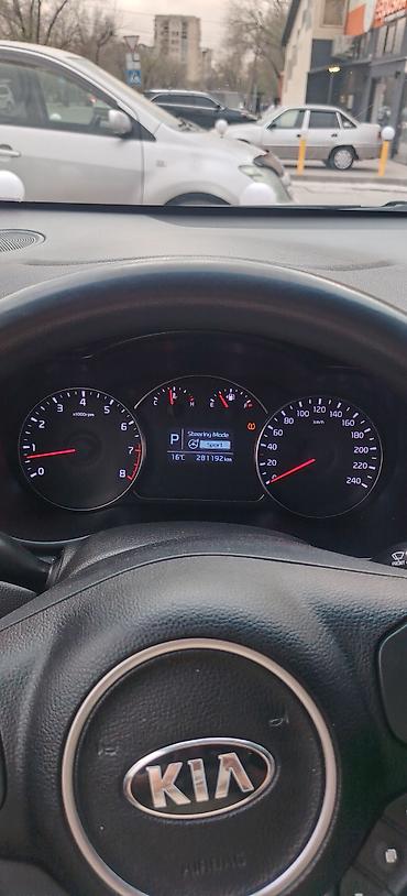 Kia: Kia Carens: 2017 г., 2 л, Автомат, Газ, Универсал — 5