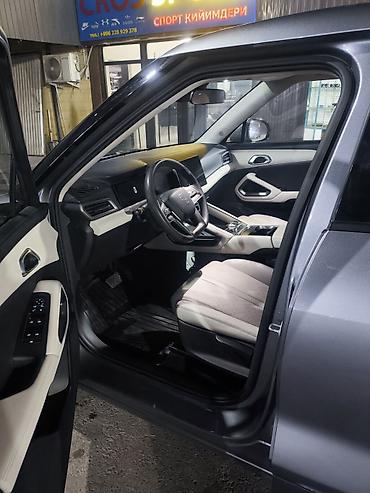 BYD: BYD Yuan Up: 2024 г., Электромобиль, Кроссовер — 4