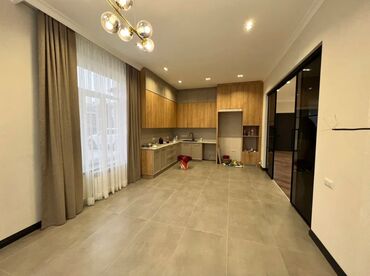 земля на аренду: 380 м², 5 комнат