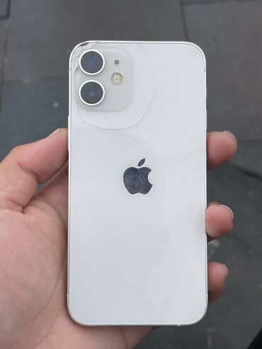 Apple iPhone: IPhone 12 mini, Б/у, 128 ГБ, Белый, Защитное стекло, Чехол, 87 %