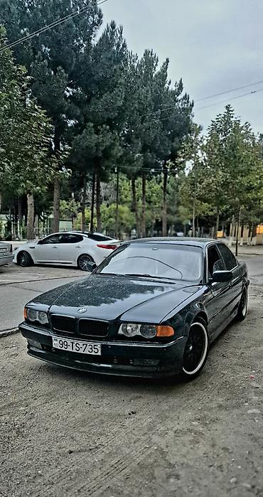 bmw e38: BMW 7 Series E38 sedan - Kuzov: qara rəng, klassik E38 dizaynı, ön və — 1