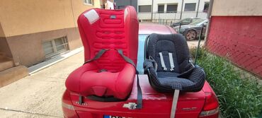 sedista za decu: Prodajem dva sedista za auto