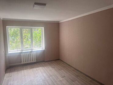 дом ош квартира: 1 комната, 30 м², 104 серия, 1 этаж, Евроремонт