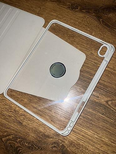 ipad 7 nesil: - Apple iPad Air 11-inch 7th Gen Starlight (WiFi) - Apple Pencil Pro — 2