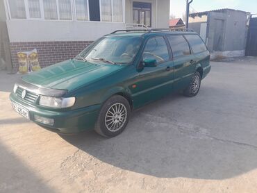 Volkswagen: Volkswagen Passat: 1994 г., 1.8 л, Механика, Бензин, Универсал