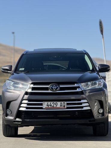 Toyota: Toyota Highlander: 2018 г., 3.5 л, Бензин, Внедорожник