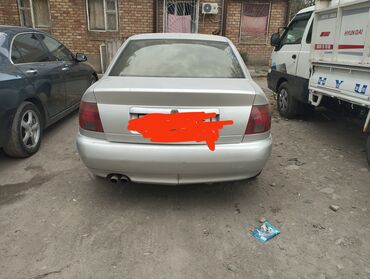 Audi: Audi A4: 1996 г., 2.6 л, Автомат, Бензин, Седан