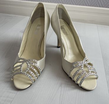 белые туфли для свадьбы: Туфли 36.5, цвет - Айвори