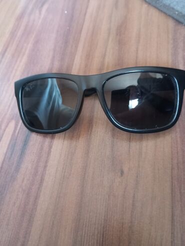 ray ban futrola: Sunglasses, color - Black