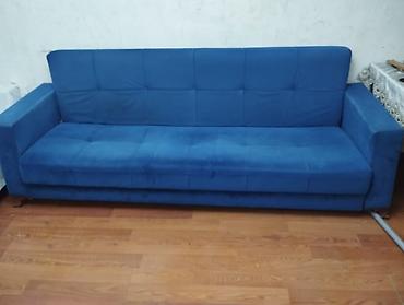Divan 2eded 95azn biri Nerimanov 8648 leliMavi rəngli üçoturacaqlı