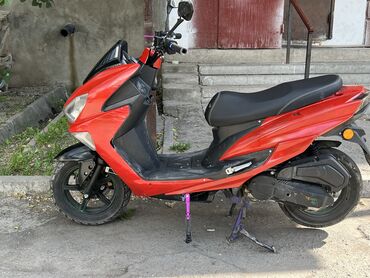 Скутеры: Скутер 150 куб. см, Бензин, Б/у