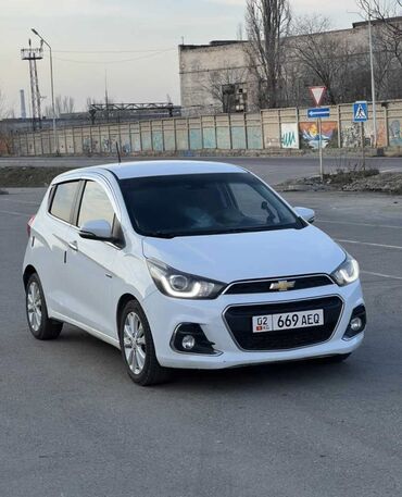 скупка авто дорого: Chevrolet Spark: 2016 г., 1 л, Автомат, Бензин, Хэтчбэк