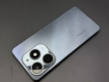 Tecno: Tecno Spark 20, Б/у, 256 ГБ, цвет - Синий, 2 SIM