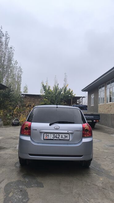 Toyota: Toyota Corolla: 2005 г., 1.6 л, Механика, Бензин, Хэтчбэк — 5