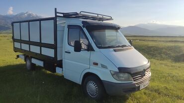 автомобиль fit: Легкий грузовик, Б/у