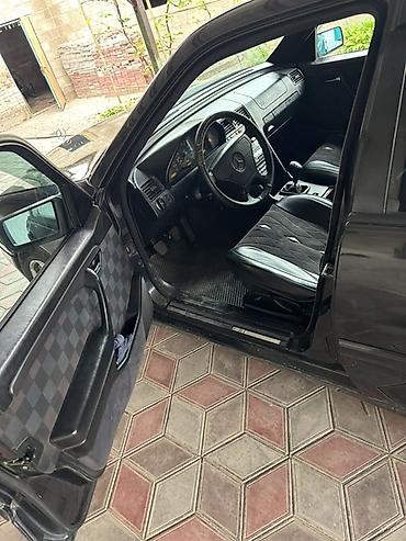 с класс 220: Mercedes-Benz C-Class: 1994 г., 2.2 л, Механика, Газ, Седан — 5