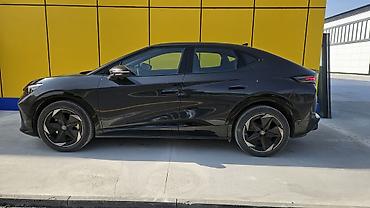 зимный: Volkswagen ID.6: 2024 г., Электромобиль, Кроссовер — 3
