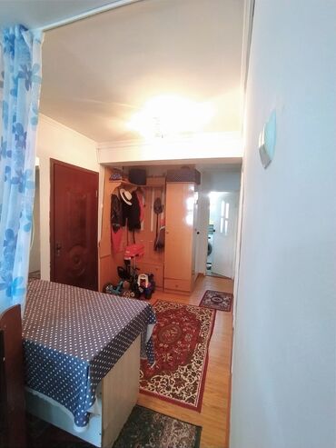 2х комнатная квартира в Кыргызстан | Долгосрочная аренда квартир: 2 комнаты, 50 м², 105 серия, 2 этаж, Свежий ремонт, Центральное отопление