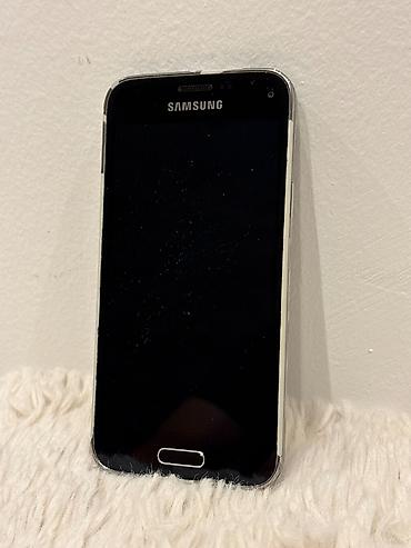 Prodajem Samsung Galaxy S5. - funkcionalan - instaliran drugi