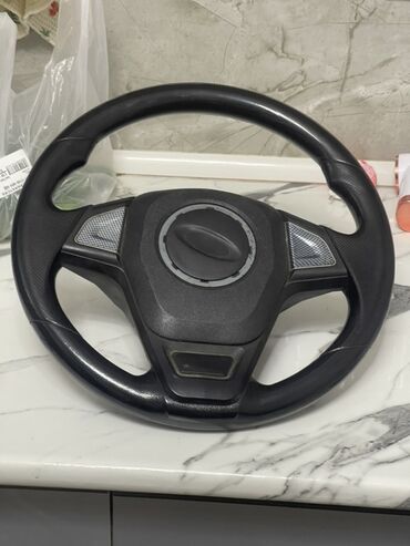 автозапчасти ауди а4: Avtomobil sükanı - Material: plastik/deri teksturalı örtük, tutacaq