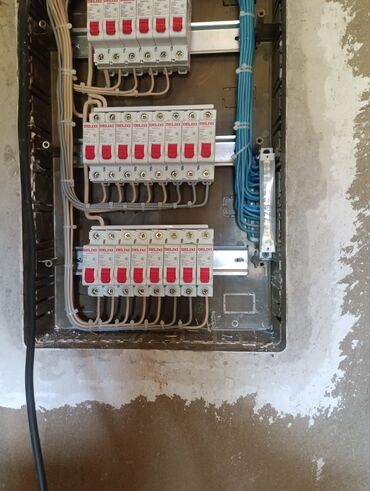 Электрики: Электрик | Установка стиральных машин, Демонтаж электроприборов, Монтаж видеонаблюдения Больше 6 лет опыта — 11