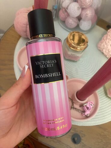 zenski kaput topli: Victoria’s Secret Bombshell mist original