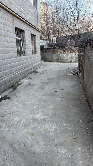 Аренда помещений свободного назначения: Сдается эксклюзивное, цокольное помещение, 700м2 или можно разделить — 10