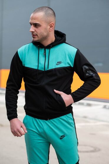 Trenerke: Cena 4400 din
Veličina S, M, L, XL, 2XL
ACG KVALITETAN PAMUK ELASTIN — 20