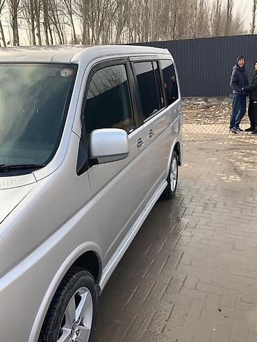 Honda: Honda Stepwgn: 2001 г., 2 л, Автомат, Газ, Минивэн — 2