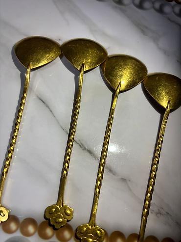 Ложки: Пара декоративных ложек, позолоченные.Продаем. - Материал: металл с — 5