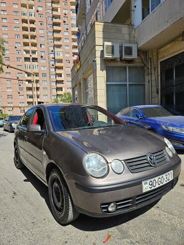 Volkswagen: Volkswagen Polo sedan - Ban növü: sedan, 4 qapı - Rəng: qəhvəyi/boz — 6