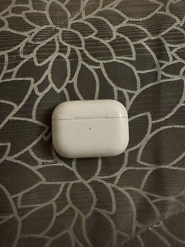 samsung bluetooth: Apple AirPods Pro (2 ci nəsil) – şarj qutusu ilə Xüsusiyyətlər: - — 3